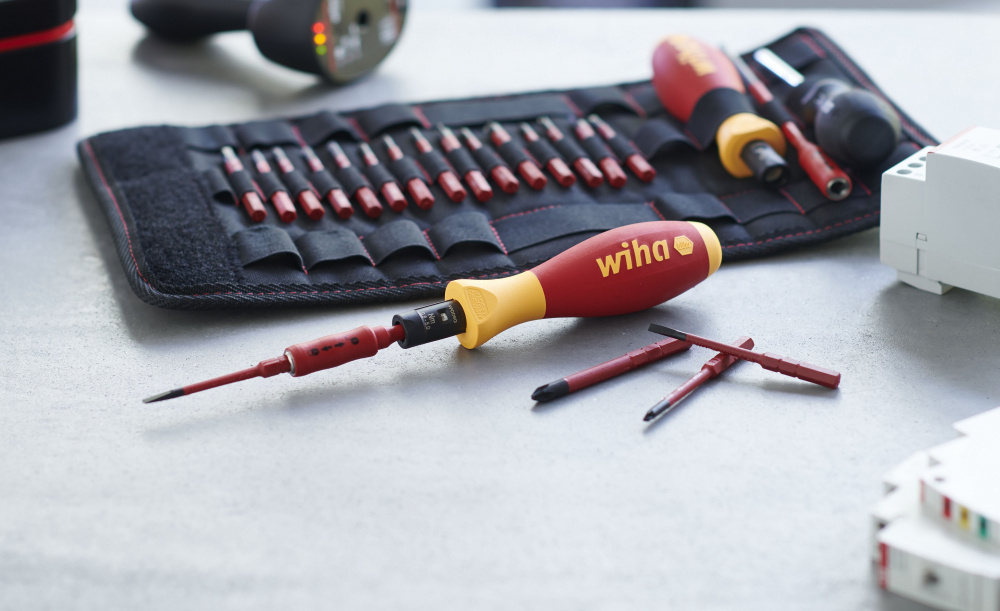 MOMENTSKRUVMEJSELSATS 2872T18