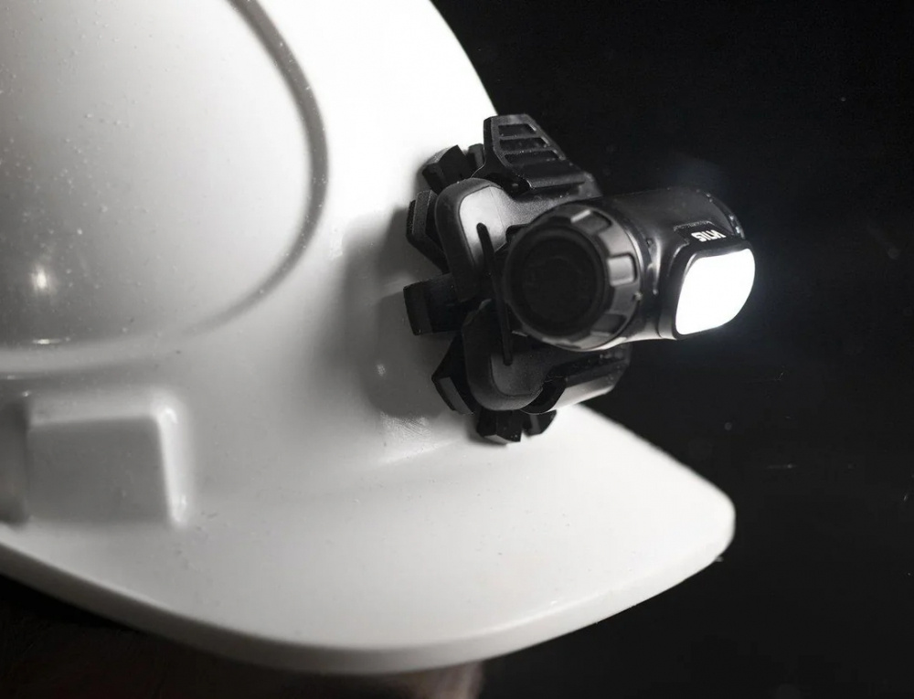 PANNLAMPA SILVA MR400