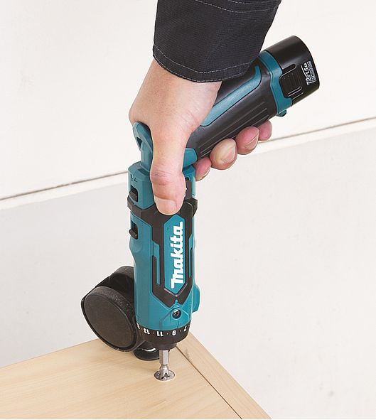 SKRUVDRAGARE DF012DSJ 7,2V Li