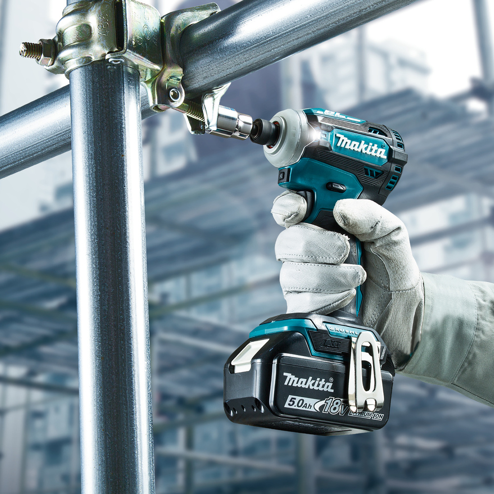 SLAGSKRUVDRAGARE DTD171Z 18V