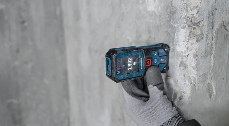 AVST�NDSM�TARE BOSCH GLM 40-31