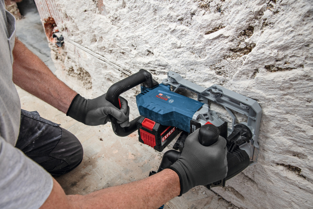 MURSP�RSFR�S BOSCH PRO GNF 18V-40