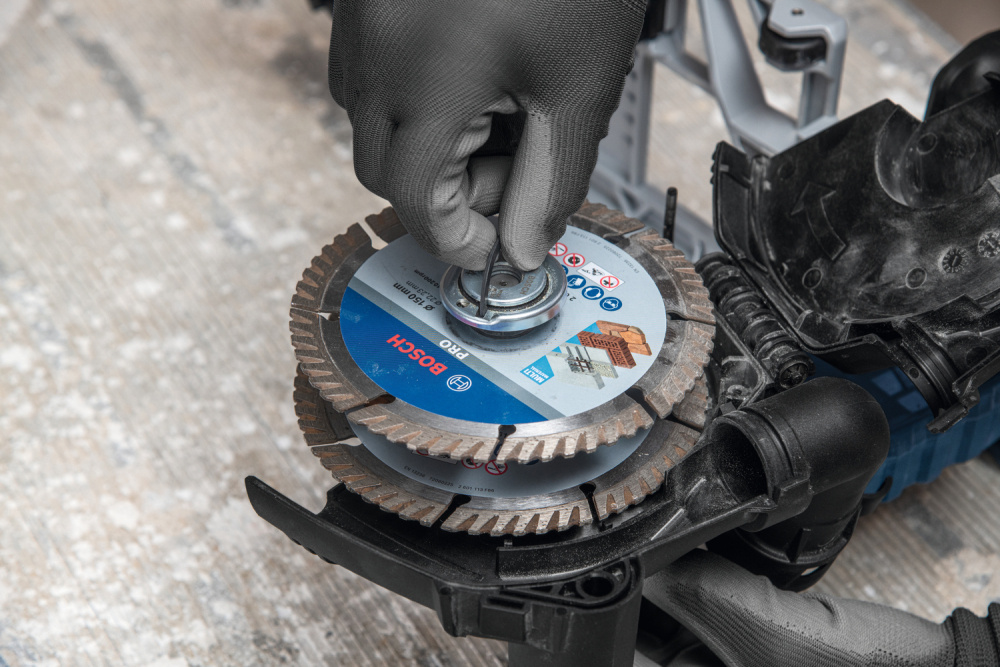 MURSP�RSFR�S BOSCH PRO GNF 18V-40