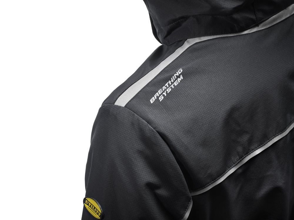 VINTERJACKA TECH SVART